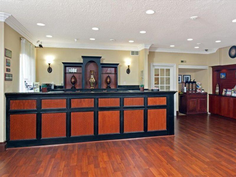 Country Inn & Suites By Radisson, Bloomington-Normal Airport, Il Luaran gambar