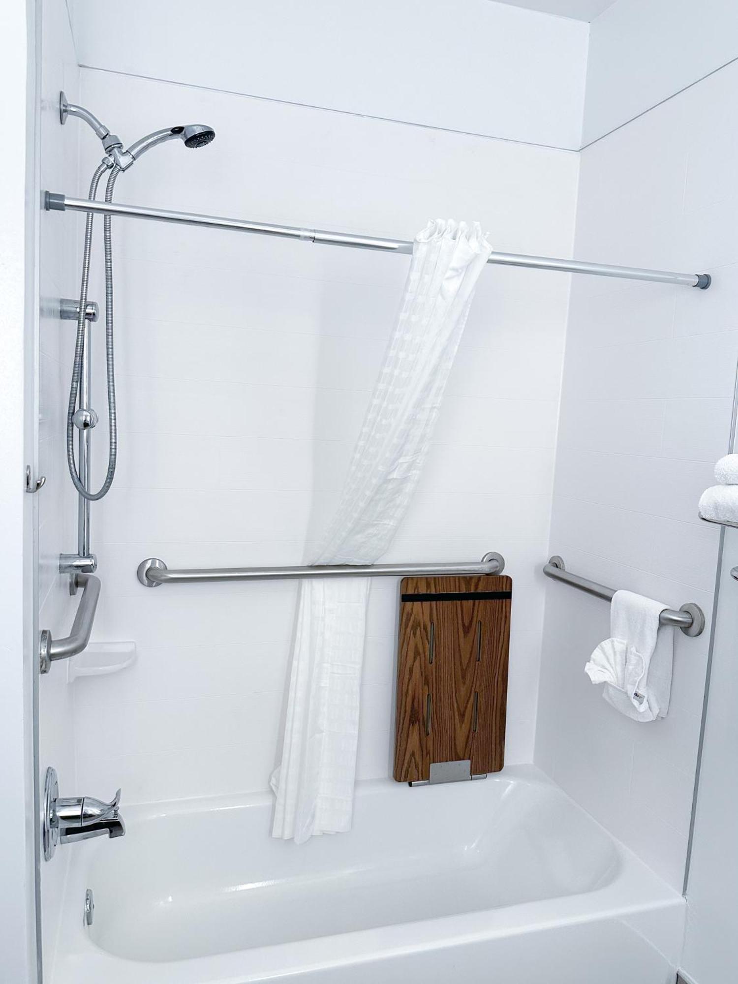 Country Inn & Suites By Radisson, Bloomington-Normal Airport, Il Luaran gambar